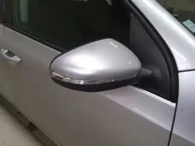 Vehicul casat volkswagen golf vi (5k1) advance al anului 2009 alimentat cbdc