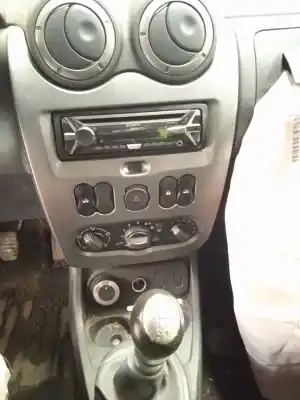 Scrapping Vehicle dacia duster ambiance 4x4 of the year 2012 powered k9k898