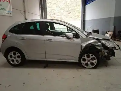Sloopvoertuig citroen c3 exclusive van het jaar 2010 aangedreven 5fs
