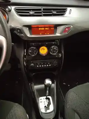 Sloopvoertuig citroen c3 exclusive van het jaar 2010 aangedreven 5fs