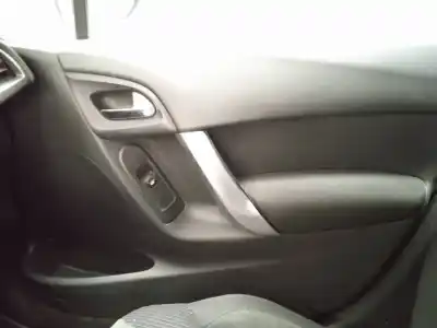 Sloopvoertuig citroen c3 exclusive van het jaar 2010 aangedreven 5fs