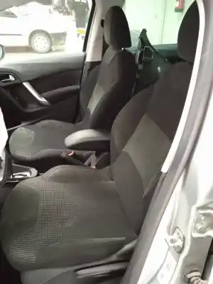 Sloopvoertuig citroen c3 exclusive van het jaar 2010 aangedreven 5fs