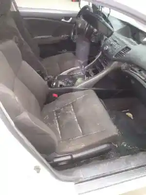 Здавання транспортного засобу honda accord tourer (cw) elegance року 2009 потужний n22b1