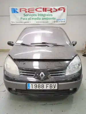 Veículo de Sucata renault scenic ii i- music do ano 2006 alimentado f9qe8