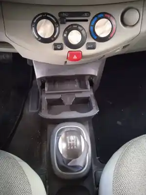 Veículo de Sucata nissan micra (k12e) acenta do ano 2006 alimentado cr12de