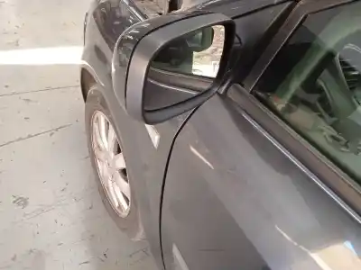 Veículo de Sucata renault scenic ii grand emotion do ano 2006 alimentado f9q804