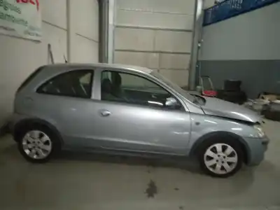 Veicolo di demolizione opel corsa c cosmo dell'anno 2004 alimentato z13dt