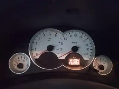 Veicolo di demolizione opel corsa c cosmo dell'anno 2004 alimentato z13dt