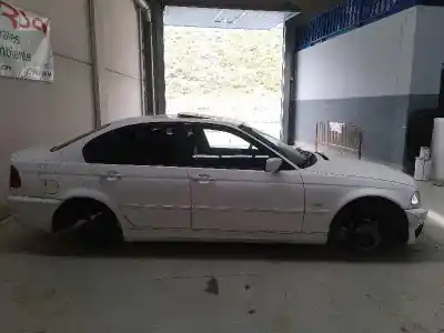 Veículo de Sucata bmw serie 3 berlina (e46) 320d do ano 1998 alimentado m47204d1