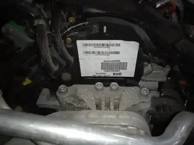 Veículo de Sucata peugeot 308 sw active do ano 2016 alimentado bhz