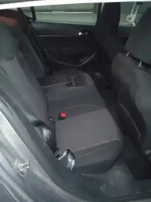 Veículo de Sucata peugeot 308 sw active do ano 2016 alimentado bhz