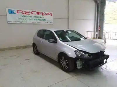 Vehicul casat volkswagen golf vi (5k1) advance al anului 2008 alimentat cbdc