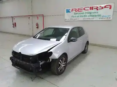 Vehicul casat volkswagen golf vi (5k1) advance al anului 2008 alimentat cbdc