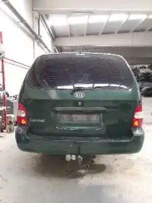 Veículo de Sucata kia carnival td ls do ano 2000 alimentado j3
