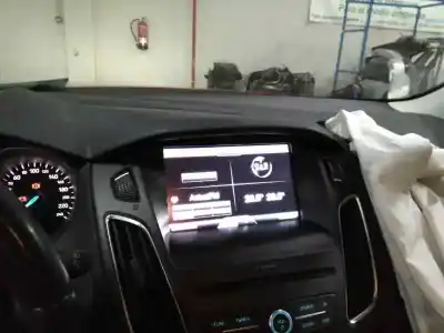 Sloopvoertuig ford focus lim. (cb8) trend van het jaar 2016 aangedreven xxda