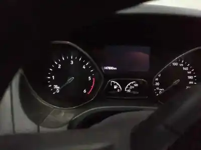 Sloopvoertuig ford focus lim. (cb8) trend van het jaar 2016 aangedreven xxda