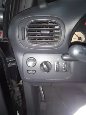 Здавання транспортного засобу chrysler voyager (rg) 2.8 crd lx року 2006 потужний vm28c