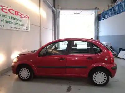 Veículo de Sucata citroen c3 1.4 hdi exclusive do ano 2003 alimentado 8hx