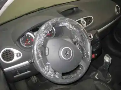 Scrapping Vehicle renault clio iii exception of the year 2012 powered d4f740