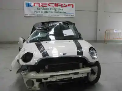 Veicolo di demolizione bmw mini (r56) cooper d dell'anno 2006 alimentato 9hzdv6ted4