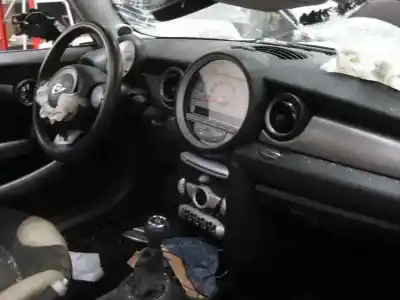 Veicolo di demolizione bmw mini (r56) cooper d dell'anno 2006 alimentato 9hzdv6ted4