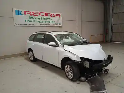 Здавання транспортного засобу skoda octavia combi (5e5) elegance року 2015 потужний clh