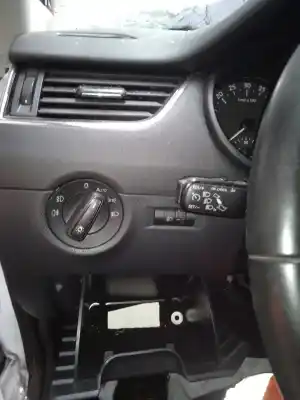 Здавання транспортного засобу skoda octavia combi (5e5) elegance року 2015 потужний clh