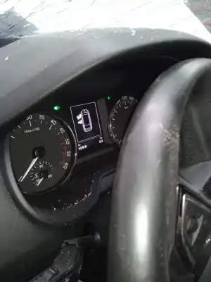 Здавання транспортного засобу skoda octavia combi (5e5) elegance року 2015 потужний clh