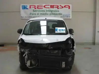 Здавання транспортного засобу renault kangoo expression року 2013 потужний k9k808