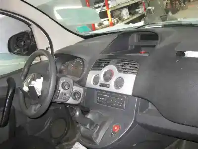 Здавання транспортного засобу renault kangoo expression року 2013 потужний k9k808