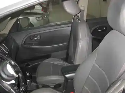 Veículo de Sucata kia carens ( ) concept do ano 2015 alimentado d4fd