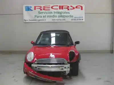 Scrapping Vehicle BMW MINI CABRIO (R52) Cooper of the year 2005 powered W10B16A