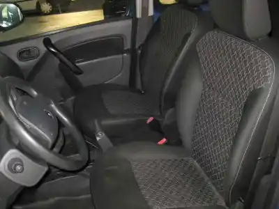 Здавання транспортного засобу renault kangoo expression року 2010 потужний k9k808