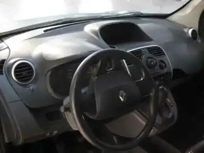 Здавання транспортного засобу renault kangoo expression року 2010 потужний k9k808