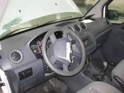Veículo de Sucata ford tourneo connect (tc7) kombi corta do ano 2010 alimentado r2pa