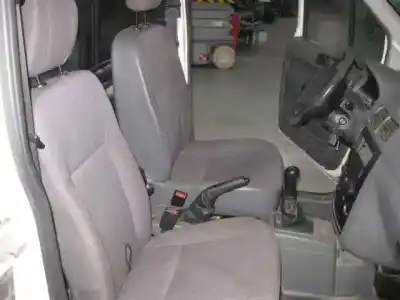 Veículo de Sucata ford tourneo connect (tc7) kombi corta do ano 2006 alimentado bhpa