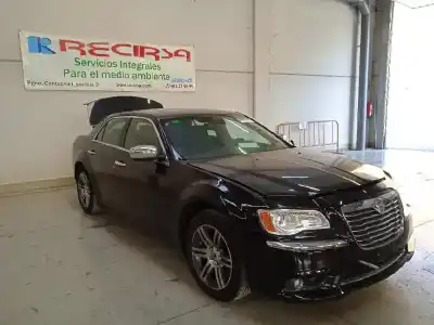 Здавання транспортного засобу lancia thema platinum року 2012 потужний exf