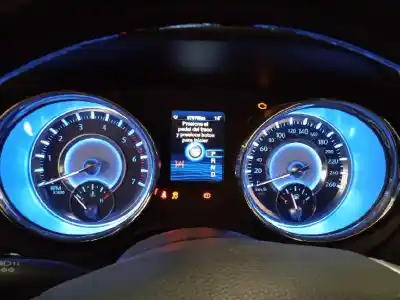 Здавання транспортного засобу lancia thema platinum року 2012 потужний exf