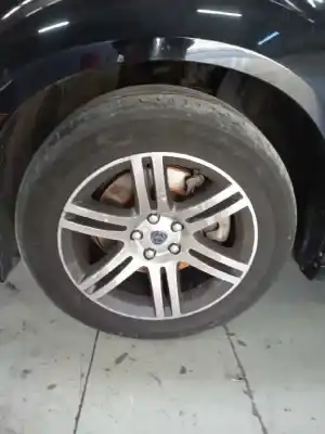 Здавання транспортного засобу lancia thema platinum року 2012 потужний exf