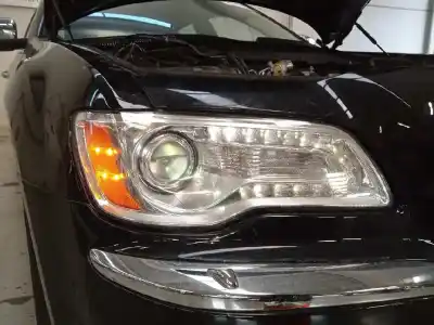 Здавання транспортного засобу lancia thema platinum року 2012 потужний exf