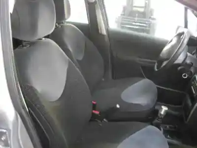 Veículo de Sucata citroen c3 1.6 16v hdi fap do ano 2007 alimentado 9hz