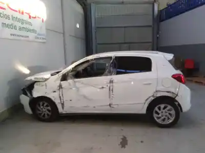 Veículo de Sucata mitsubishi space star (a00) kaiteki do ano 2019 alimentado 