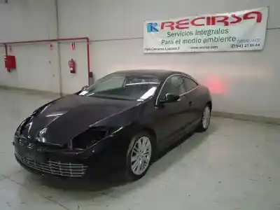 Veículo de Sucata renault laguna coupe gt do ano 2011 alimentado m9r820