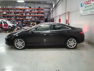 Veículo de Sucata renault laguna coupe gt do ano 2011 alimentado m9r820