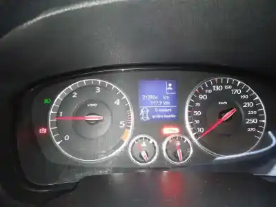 Veículo de Sucata renault laguna coupe gt do ano 2011 alimentado m9r820