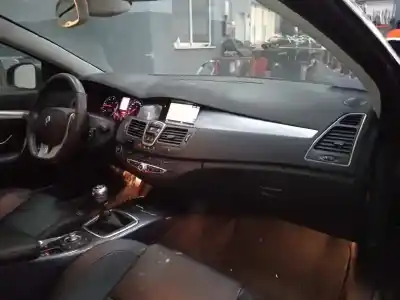 Veículo de Sucata renault laguna coupe gt do ano 2011 alimentado m9r820