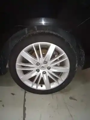 Veículo de Sucata renault laguna coupe gt do ano 2011 alimentado m9r820