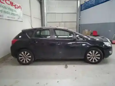 Scrapping Vehicle opel astra j lim. cosmo of the year 2010 powered a17dtr