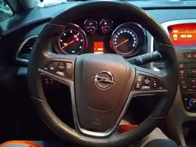 Scrapping Vehicle opel astra j lim. cosmo of the year 2010 powered a17dtr