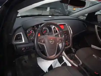 Scrapping Vehicle opel astra j lim. cosmo of the year 2010 powered a17dtr